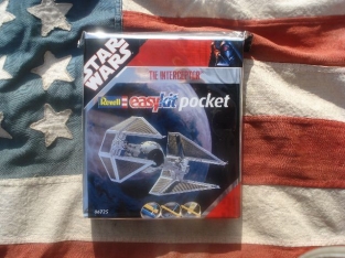 Revell 06725 TIE Interceptor STAR WARS War Game